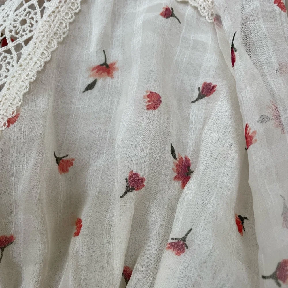 Floral white transparent top - Picture 3 of 6